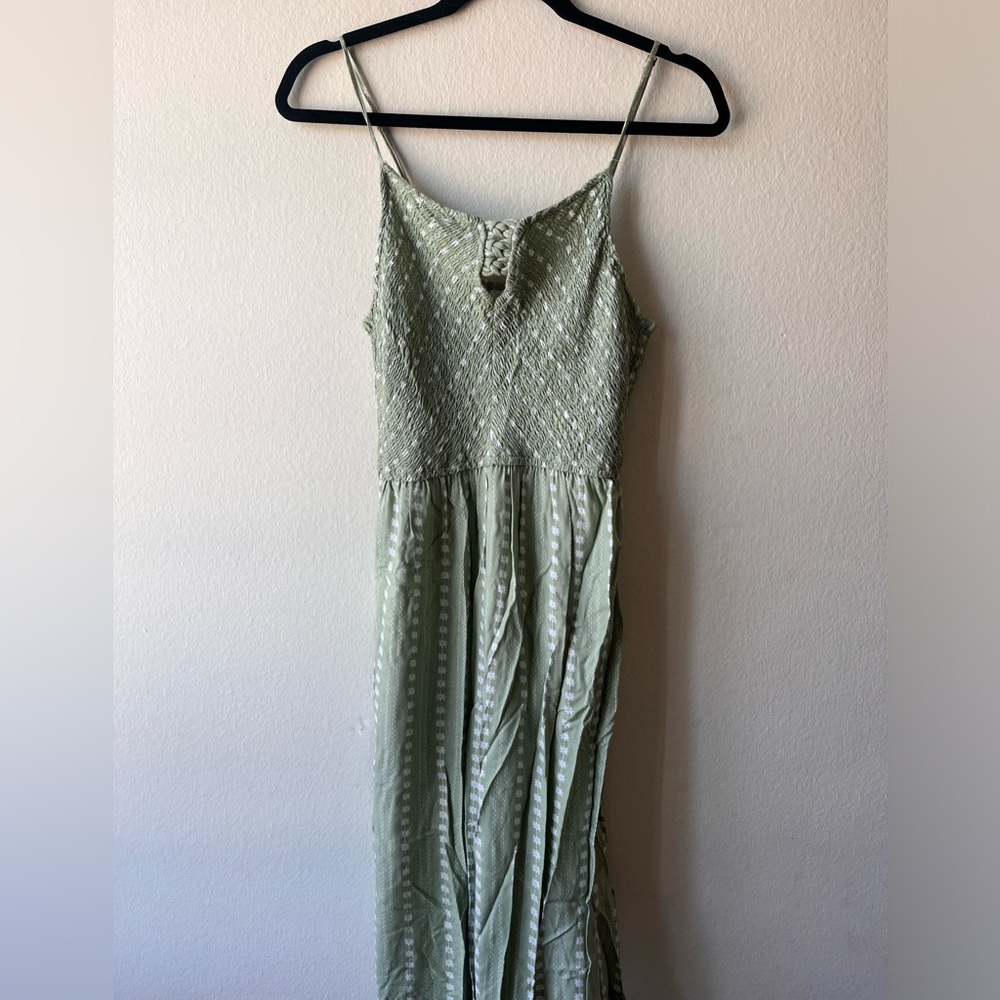 Sincerely Jules green jumpsuit SIZE MEDIUM